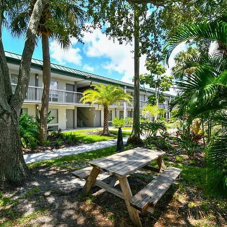Sarasota Cay Club #612 - Heated Pool, Bunk Beds, Huge Tv, Tiki Bar, More! South Bradenton ภายนอก รูปภาพ