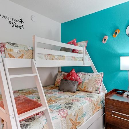 Sarasota Cay Club #612 - Heated Pool, Bunk Beds, Huge Tv, Tiki Bar, More! South Bradenton ภายนอก รูปภาพ